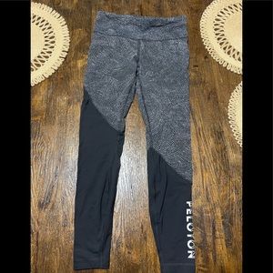 COPY - lululemon peloton leggings